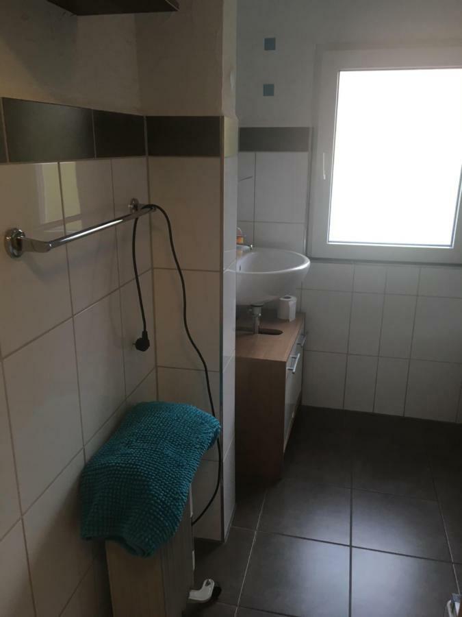 Wohnung Nur Fuer Monteure Und Handwerker バート・クロツィンゲン エクステリア 写真